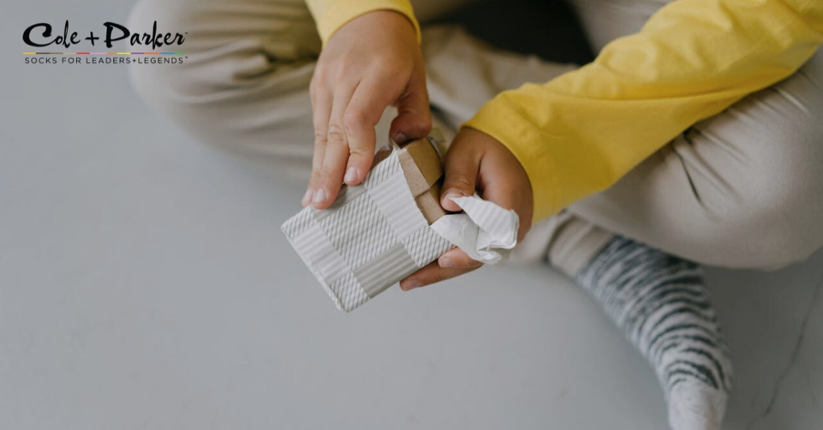 Help Your Guests Delight Their Loved Ones with Creative Sock Present Ideas